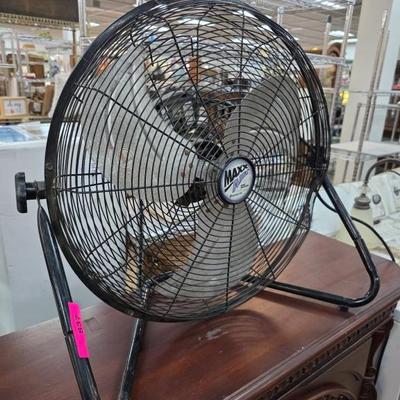 Sale Photo Thumbnail #393