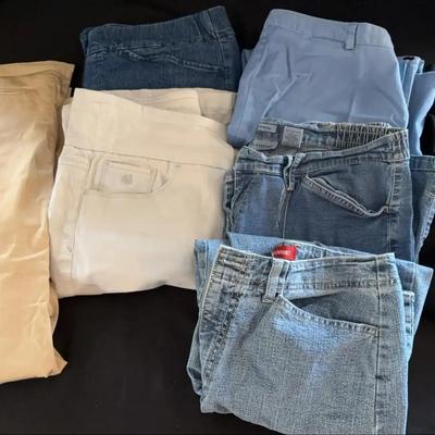 Women’s Bottoms - Size 10 / 12 - Skirt, Long Shorts, Capris, Pants