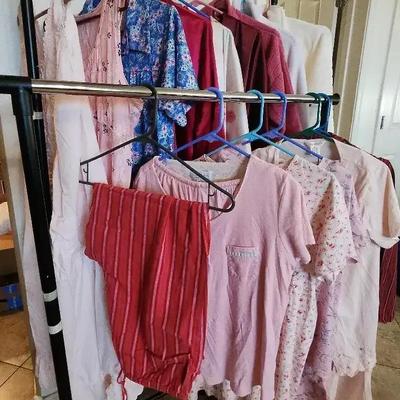 Pretty In Pink, And Reds + Pajama And Loungewear Large & Medium, Robes, Sets, Gowns