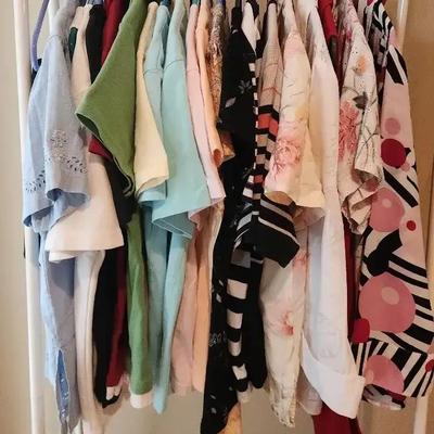 Dressbarn Brand Women's Short Sleeve Colorful & Comfortable Shirts - Size M & L