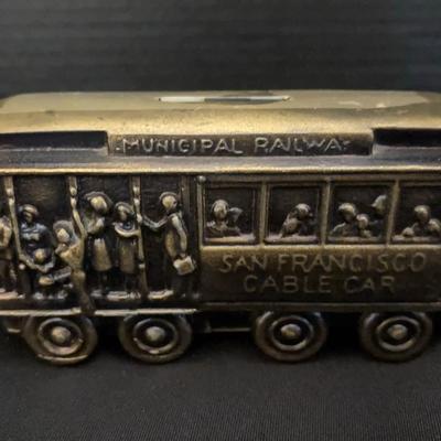 San Francisco Cable Car Bank, Metal