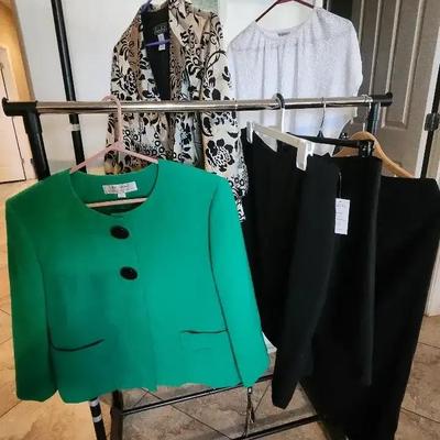 New With Tags, Tahari Women's Jacket & Suit Size 14, Gold & Black Jacket & Skirt