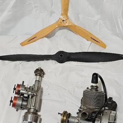 Vintage Model Aircraft Engines & Props Lot