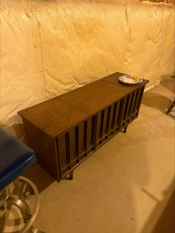 Sale Photo Thumbnail #30