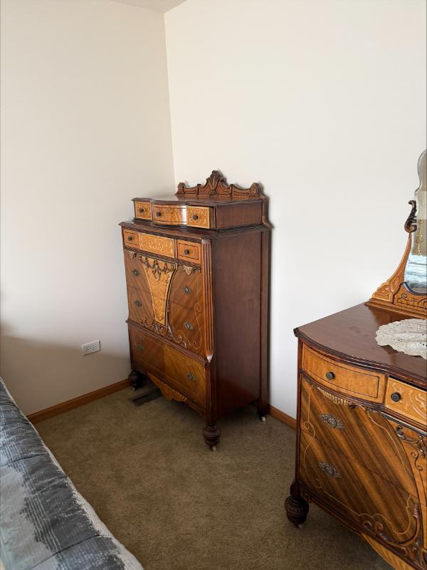 Sale Photo Thumbnail #34