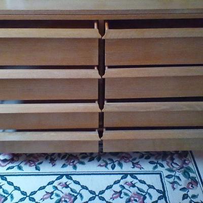 Sale Photo Thumbnail #207