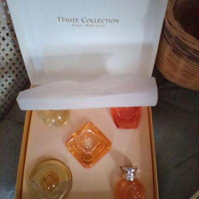 Sale Photo Thumbnail #162