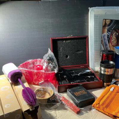 Kitchen Goods Rachel Ray, Keurig, Whiskey Stones 