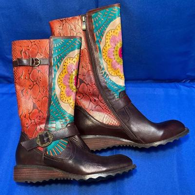 L'Artiste by Spring Step Halvod Leather Boots Euro 38