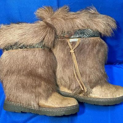 Bearpaw Kola II Calf Skin & Goat Fur Boots Womens 8