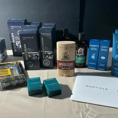 Mens Harry’s, Dr Squatch And Particle Skin Care 