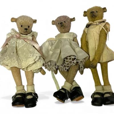 Bears n Company Ingrid Schmid Oliva, Orilla, & More Girl Beara