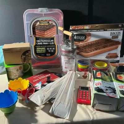 Le Creuset, Rachel Ray,Nordic, Gotham And Other Kitchen Goods