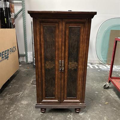 Sale Photo Thumbnail #74