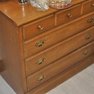 Sale Photo Thumbnail #52