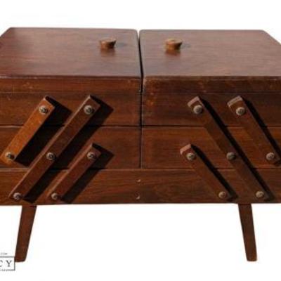 Sale Photo Thumbnail #151