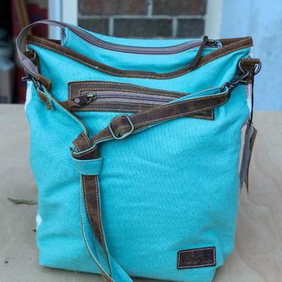 Sale Photo Thumbnail #1333