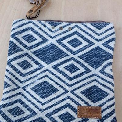 Sale Photo Thumbnail #1376