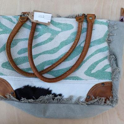 Sale Photo Thumbnail #1398