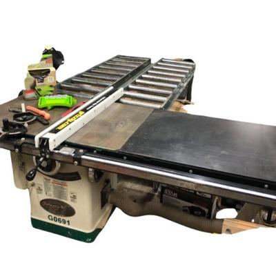Grizzly G0691 Table Saw with Roller Extensions –82" Longboard Capacity