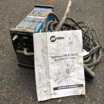 Miller Spectrum 375 X‑Treme Plasma Cutter – Compact Dual‑Voltage Unit