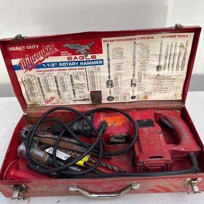 Milwaukee 1-1/2” Rotary Hammer Drill - Metal Case