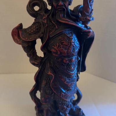Statue Of Guan Yu
