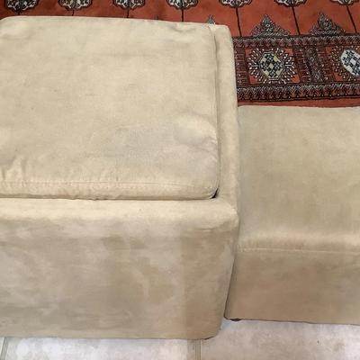 Set Of Cube Ottomans