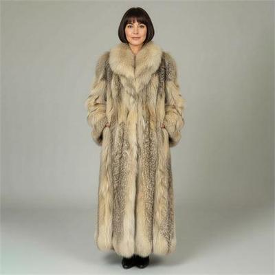 Lot 009   
Novotony Furs, Canadian Lynx Full Length Coat