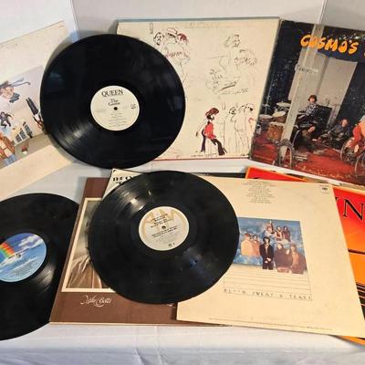 Retro Rock Records; Queen, Bread, Tom Petty Vinyl 33s