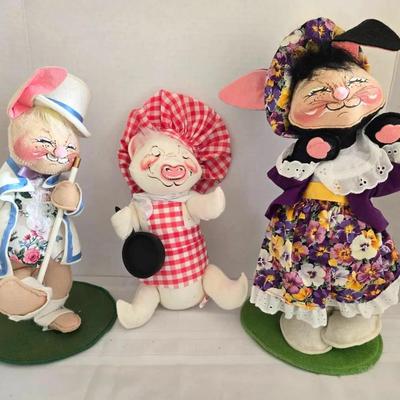 3 Vintage AnnaLee Handmade Dolls Rabbits & Pig