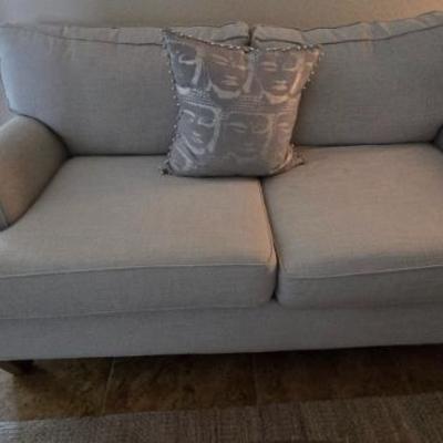 Sale Photo Thumbnail #176