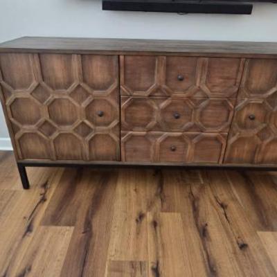 Sale Photo Thumbnail #137