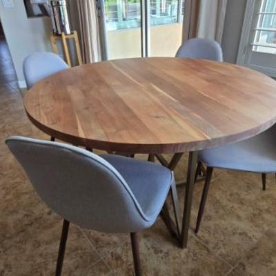 Sale Photo Thumbnail #156