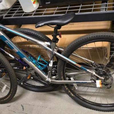 Sale Photo Thumbnail #70