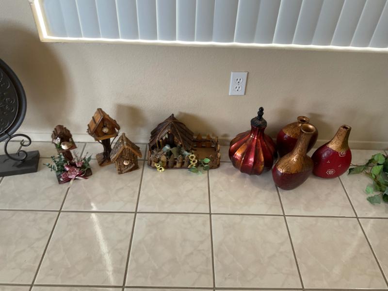 Sale Photo Thumbnail #4