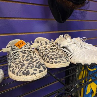 Sale Photo Thumbnail #30