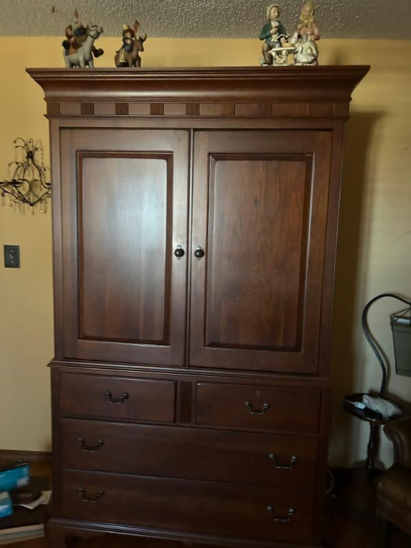 Sale Photo Thumbnail #3