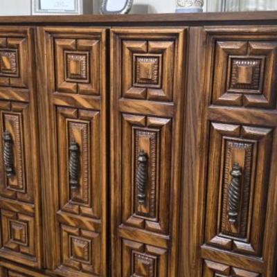 Sale Photo Thumbnail #79