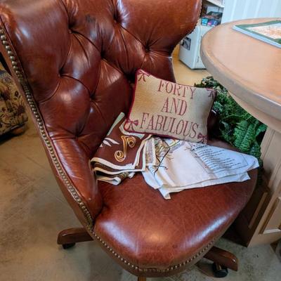 Sale Photo Thumbnail #700