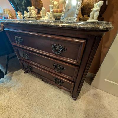 Sale Photo Thumbnail #197