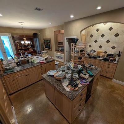 Sale Photo Thumbnail #328