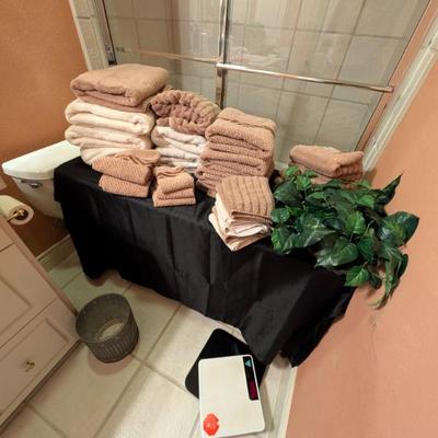 Sale Photo Thumbnail #658