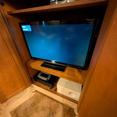 Sale Photo Thumbnail #857