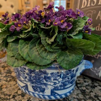 Sale Photo Thumbnail #359