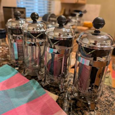 Sale Photo Thumbnail #810