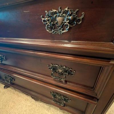 Sale Photo Thumbnail #198