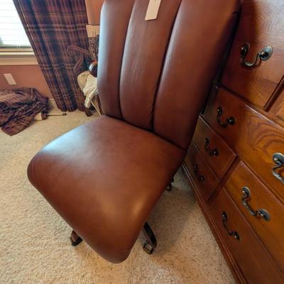 Sale Photo Thumbnail #586