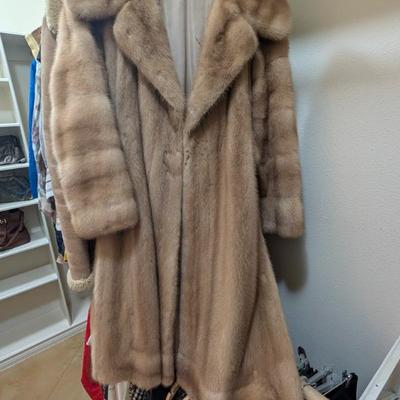 Sale Photo Thumbnail #262