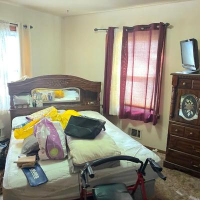 Sale Photo Thumbnail #16